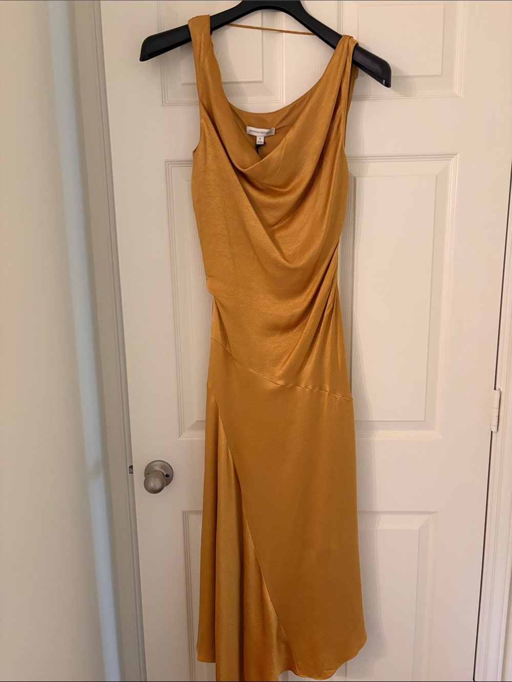 Banana Republic Sleeveless Cowl Neck Satin Dress in Mustard size 4 nwt